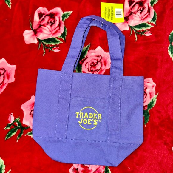 Lot of 4 — 2025 Trader Joe’s Trick-or-Treat Mini Canvas Totes (Limited Edition) - Picture 12 of 15